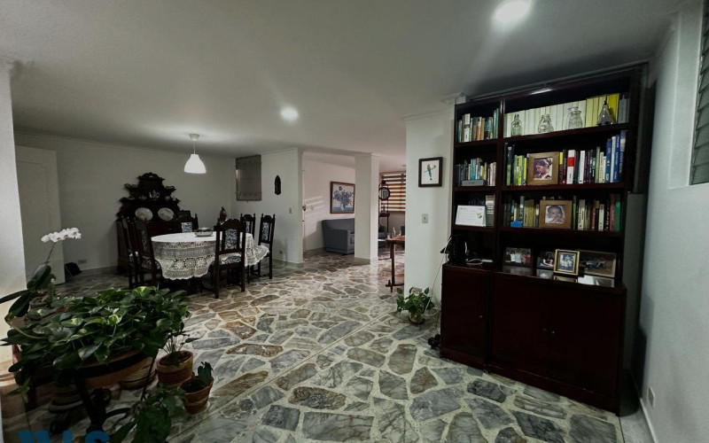 Apartamento en Medellín en Laureles