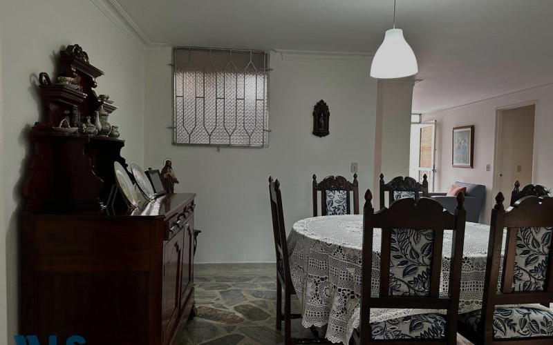 Apartamento en Medellín en Laureles