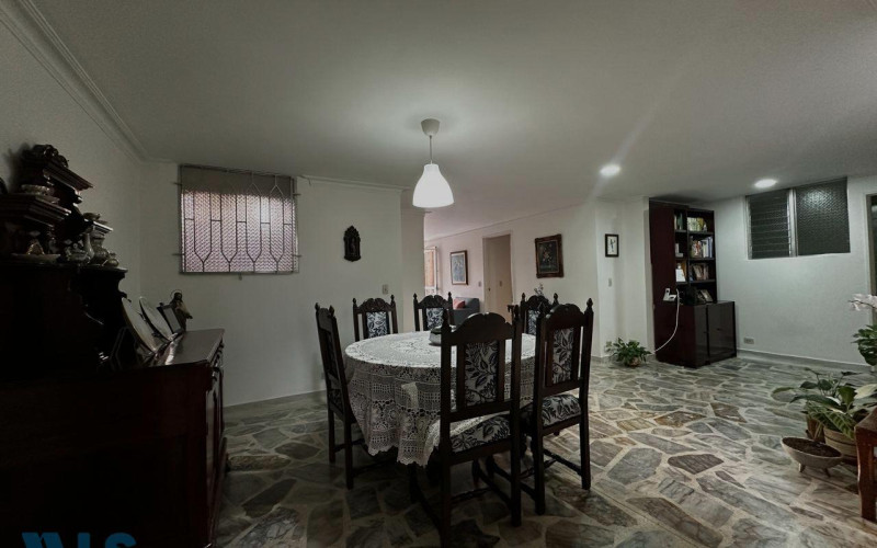 Apartamento en Medellín en Laureles