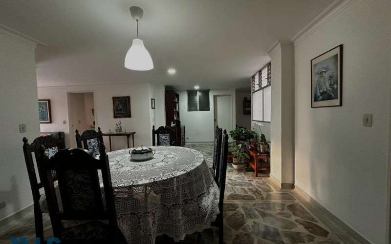 Apartamento en Medellín en Laureles