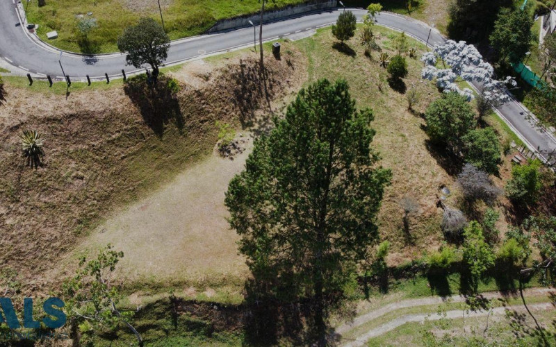 Lote Residencial en Envigado en Loma del Escobero