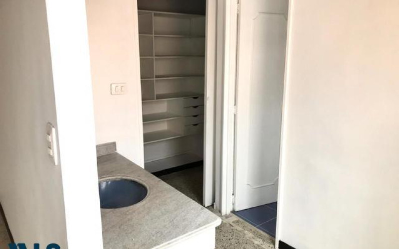 Apartamento en Medellín en Conquistadores