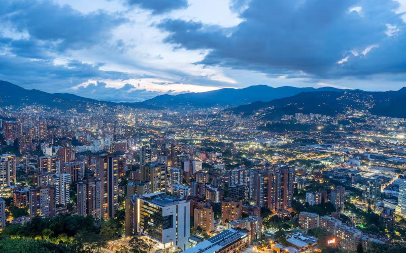 Luxury Apartment for Sale in El Poblado, Las Palmas – High Rental Potential & Panoramic Views