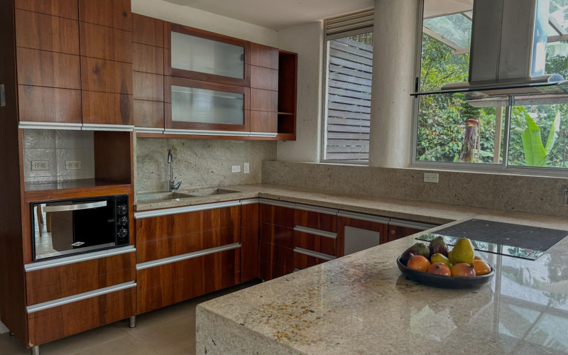 Casa en Envigado en Loma del Escobero