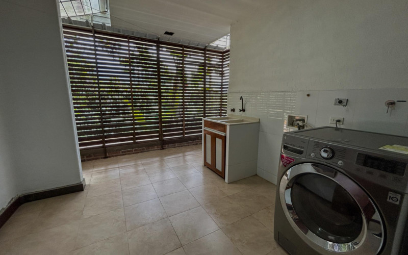 Casa en Envigado en Loma del Escobero
