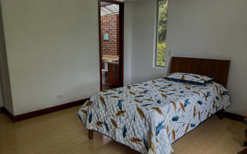 Casa en Envigado en Loma del Escobero