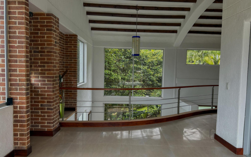 Casa en Envigado en Loma del Escobero