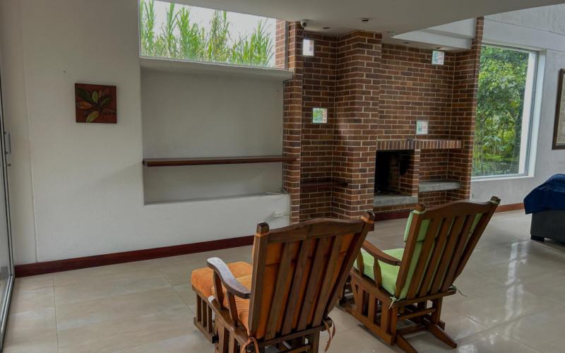 Casa en Envigado en Loma del Escobero