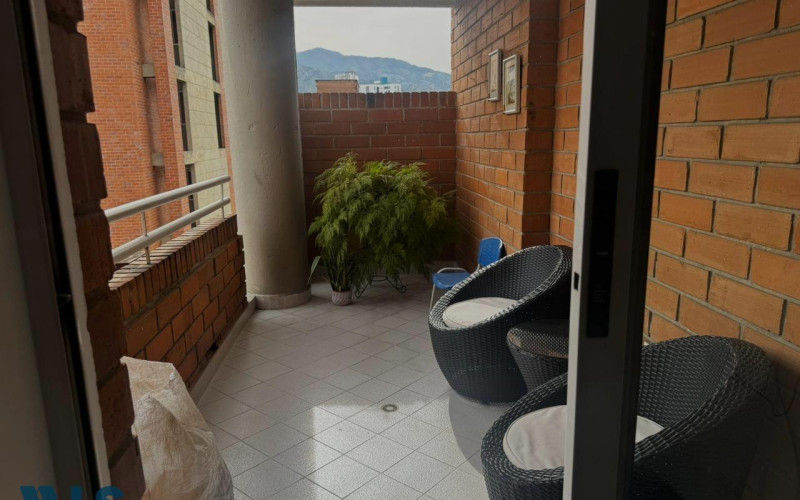 Apartamento en Medellín en Laureles