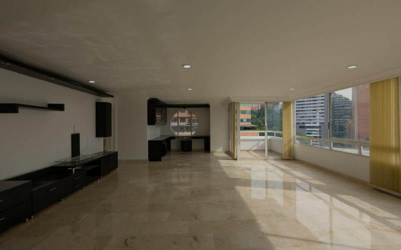 Apartamento en Medellín en El Tesoro