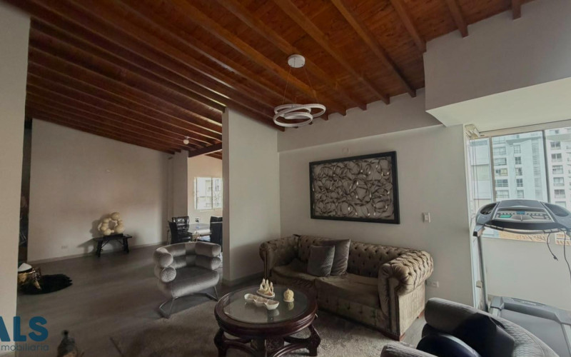 Apartamento en Medellín en Laureles