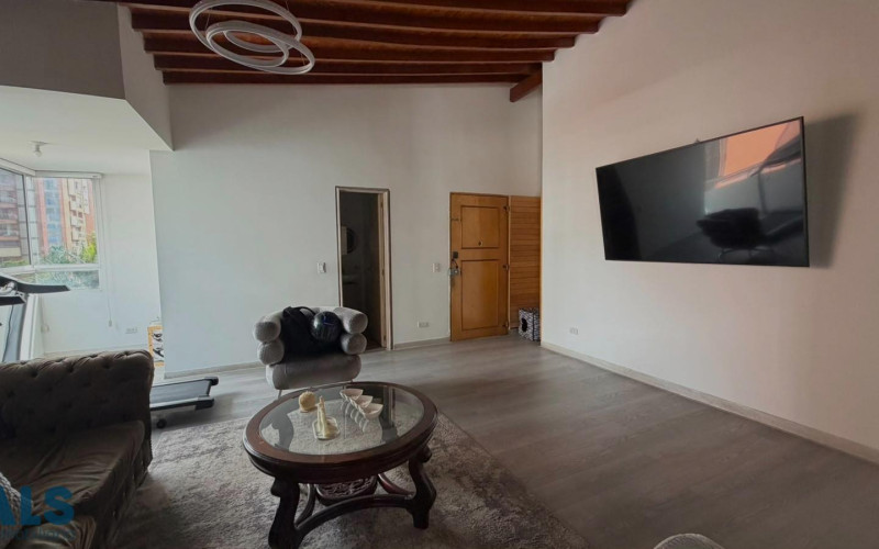 Apartamento en Medellín en Laureles