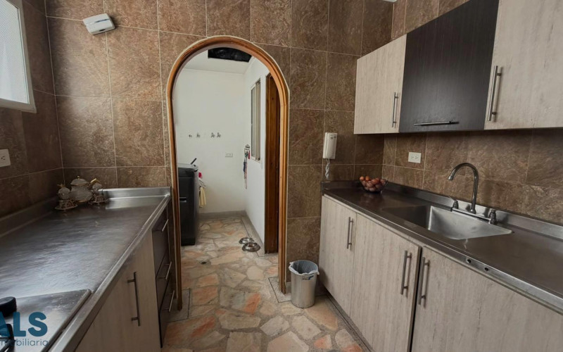 Apartamento en Medellín en Laureles