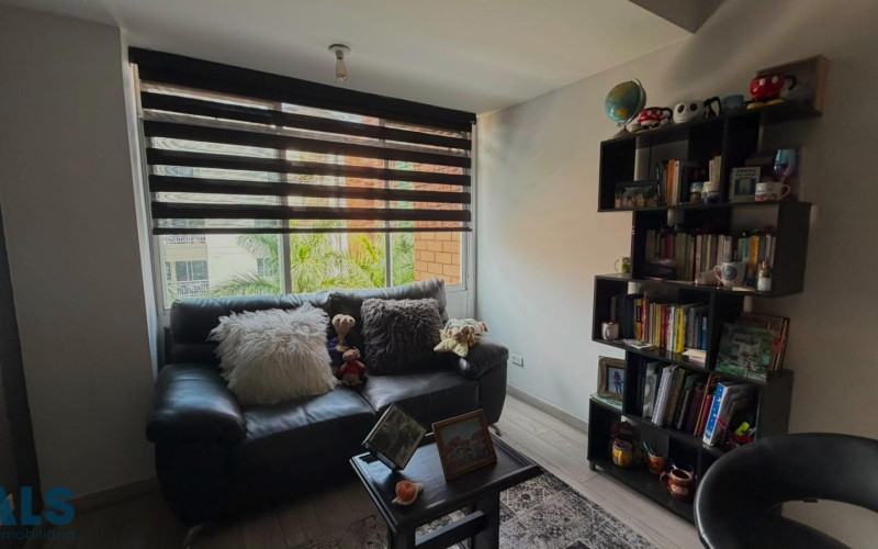 Apartamento en Medellín en Laureles