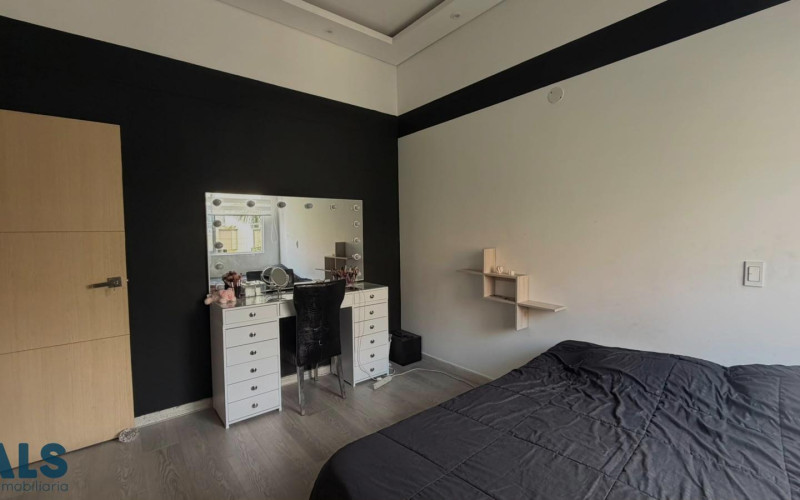 Apartamento en Medellín en Laureles