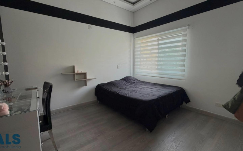 Apartamento en Medellín en Laureles