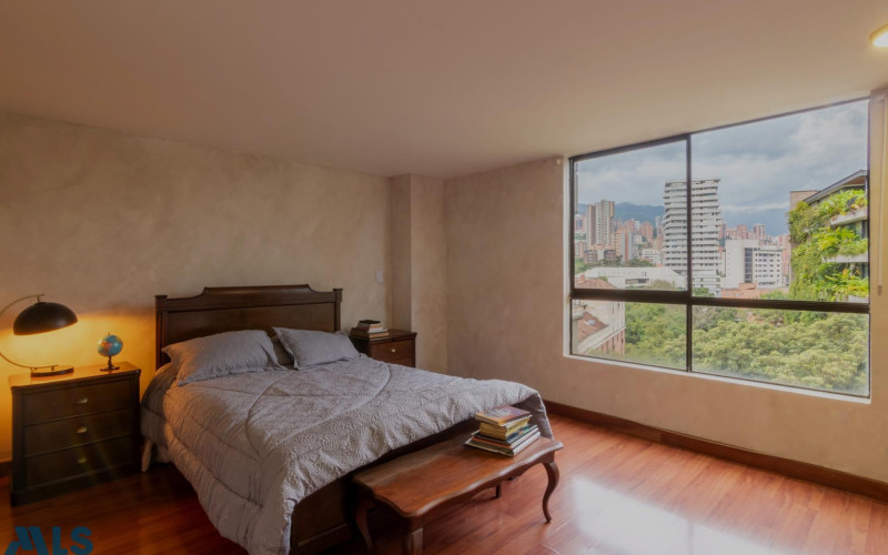 Apartamento en Medellín en Lalinde