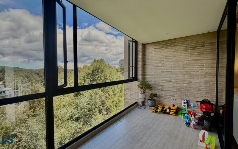 Apartamento en Envigado en Alto de las Palmas