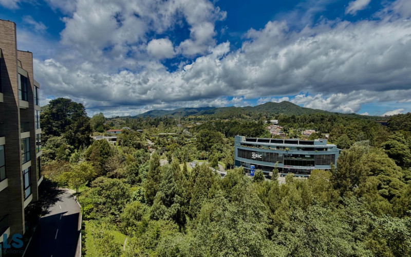 Apartamento en Envigado en Alto de las Palmas