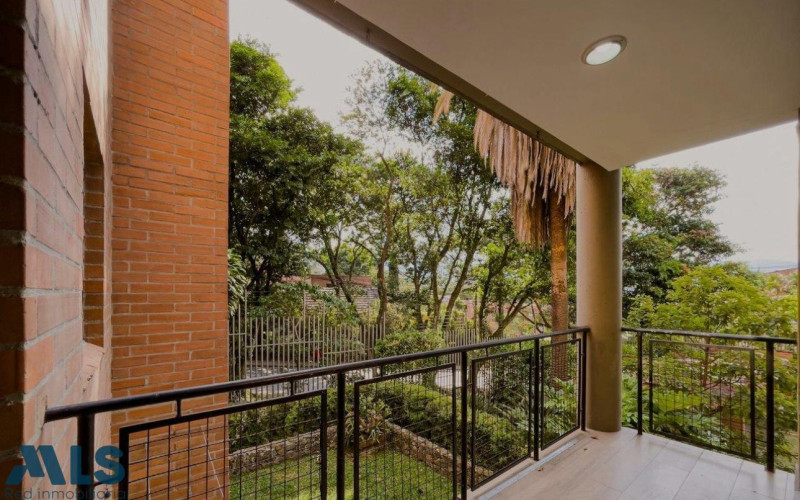 Apartamento en Envigado en Loma del Escobero