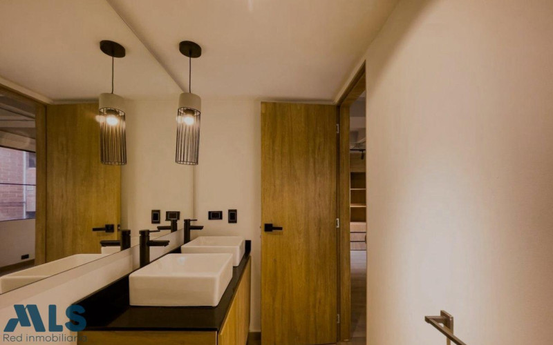 Apartamento en Envigado en Loma del Escobero