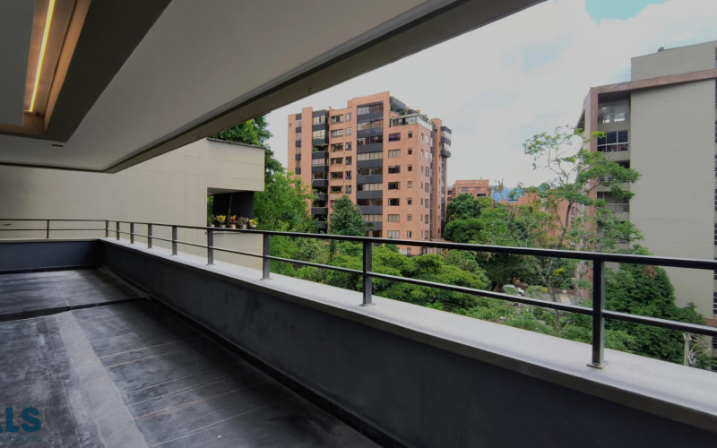 Apartamento en Medellín en La Tomatera