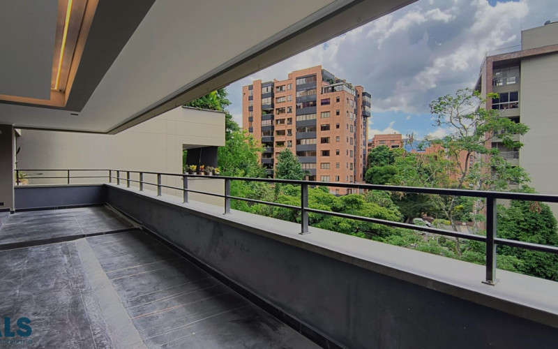 Apartamento en Medellín en La Tomatera