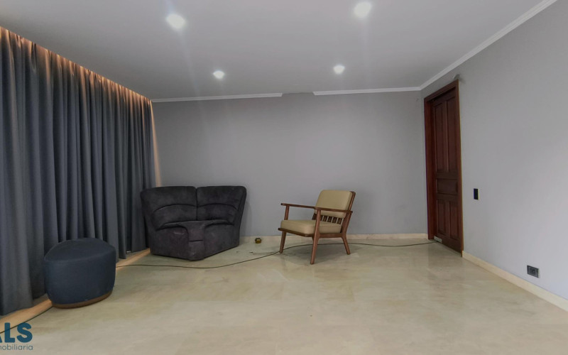 Apartamento en Medellín en La Tomatera