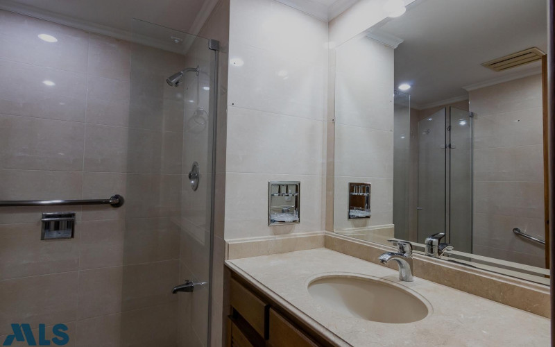 Apartamento en Medellín en La Tomatera