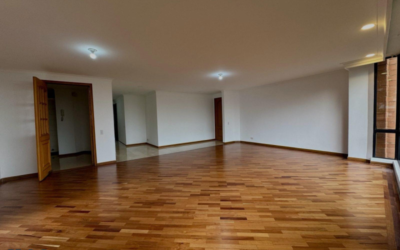 Apartamento en Medellín en El Diamante Nº 2