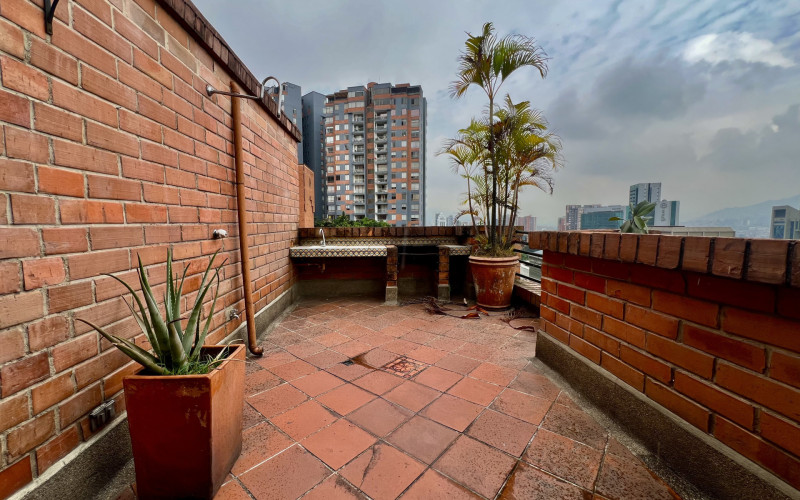 Duplex Penthouse for Sale in El Poblado, Medellin | Top Floor & Terrace
