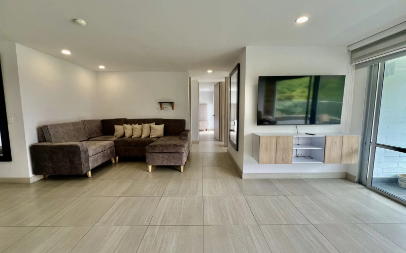 Apartment for Sale in Sabaneta, Las Lomitas Sector