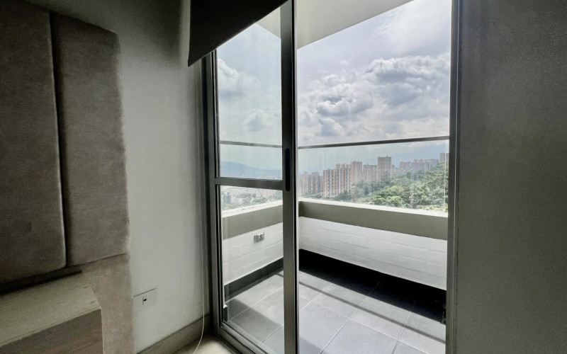 Apartment for Sale in Sabaneta, Las Lomitas Sector
