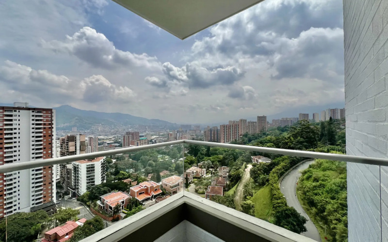 Apartment for Sale in Sabaneta, Las Lomitas Sector