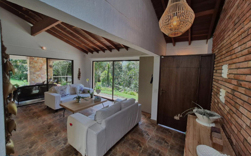 Casa en Envigado en Alto del escobero (Envigado)