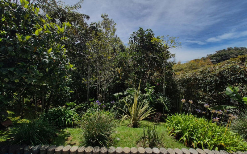 Casa en Envigado en Alto del escobero (Envigado)
