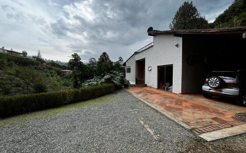 Monte Azul Country House – Luxury, Nature & Spacious Living in La Doctora, Sabaneta