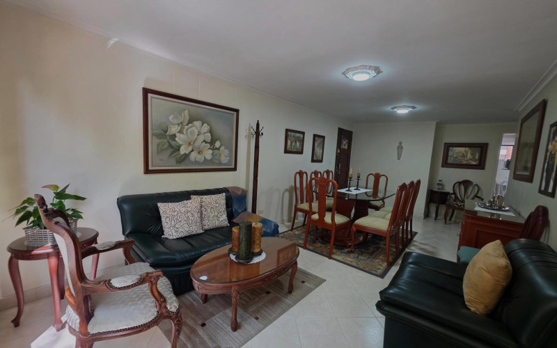Apartamento en Medellín en Santa Teresita