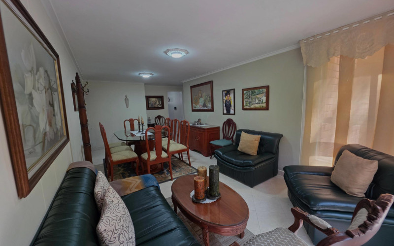 Apartamento en Medellín en Santa Teresita