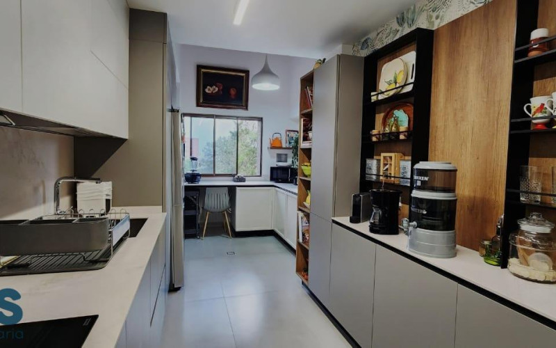Apartamento en Medellín en El Tesoro