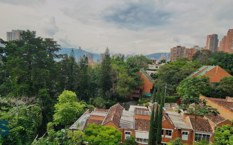Apartamento en Medellín en El Tesoro