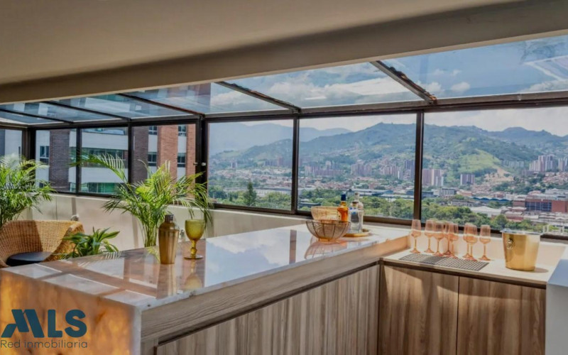 Apartamento en Medellín en Milla de oro