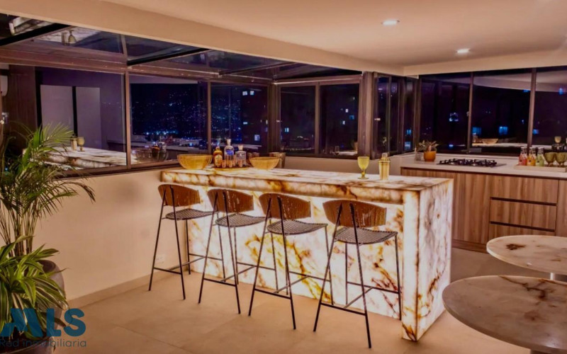 Apartamento en Medellín en Milla de oro