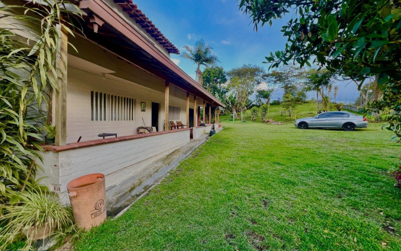 Casa en Rionegro en Aeropuerto