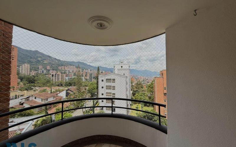 Apartamento en Medellín en Las Palmas