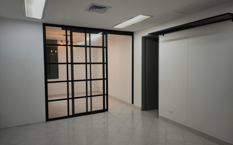 Oficina en Medellín en El Poblado