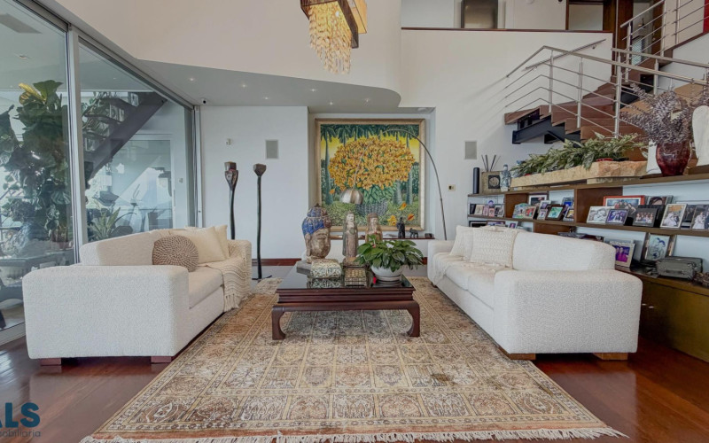 Casa en Medellín en Las Palmas