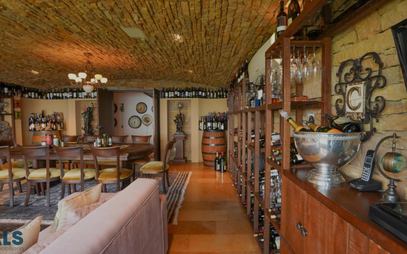 Casa en Medellín en Las Palmas