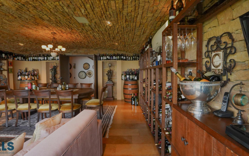 Casa en Medellín en Las Palmas