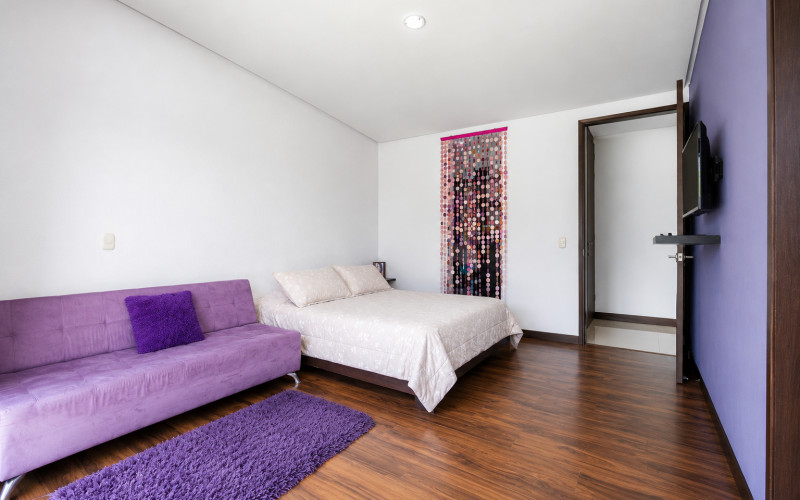 Contemporary Luxury Estate on 6,400 m² Near Llanogrande & Medellín Airport